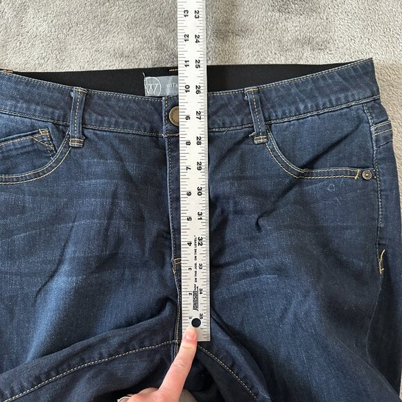 Wit & Wisdom Dark Wash Bermuda Shorts Jorts Women's 8 Stretch 9" Inseam - Picture 5 of 7